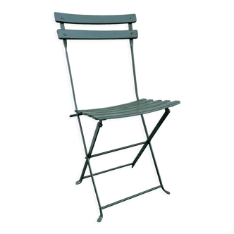 Folding chair with slats