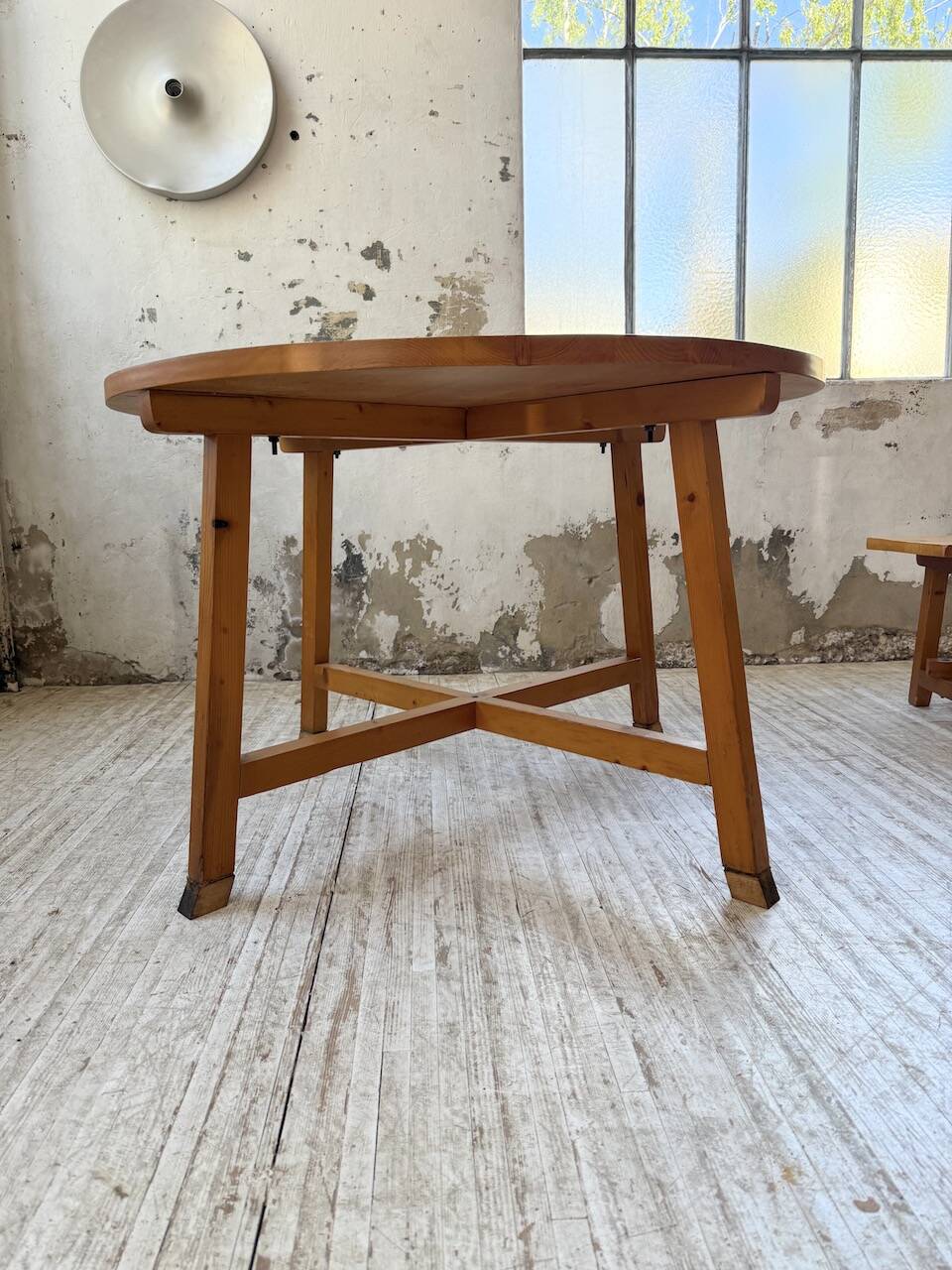 Set of round table and 4 rounded benches, 1950