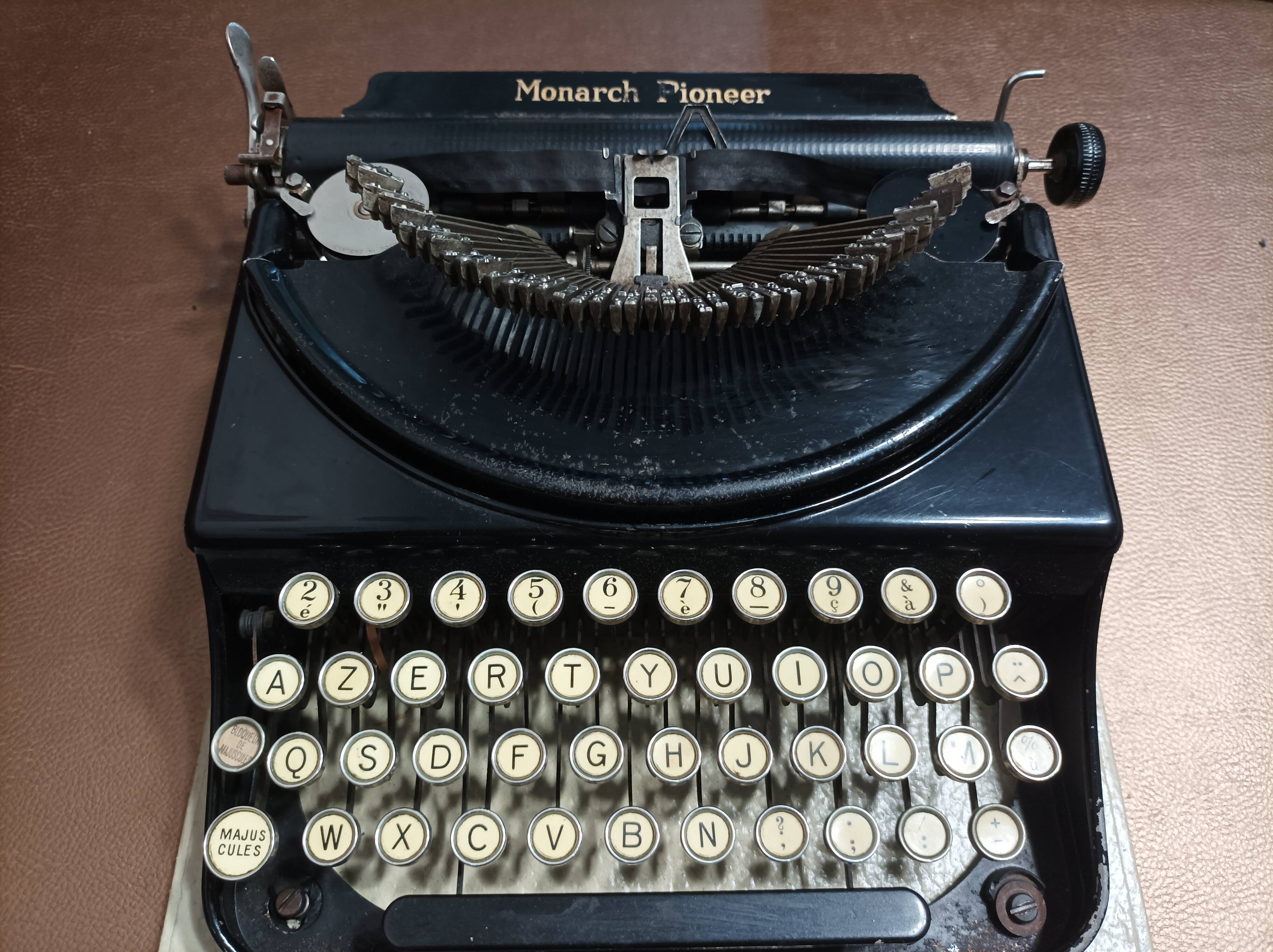 Monarch pioneer black old