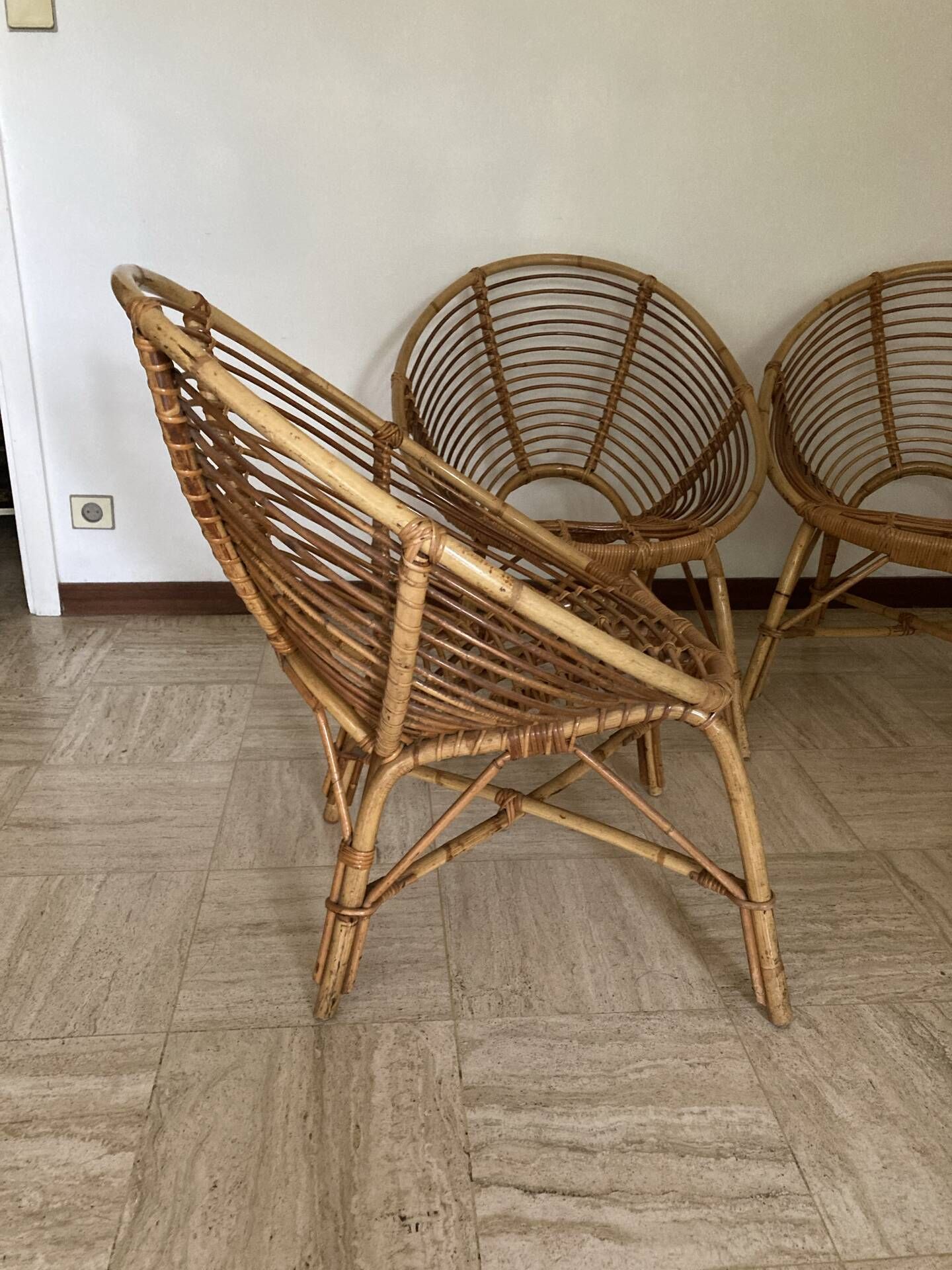 Vintage rattan shell chairs