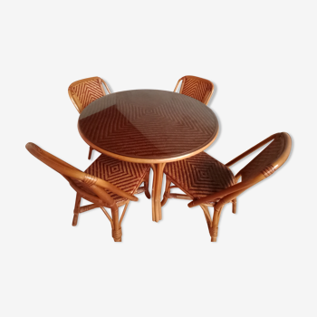 Rattan table and four chairs