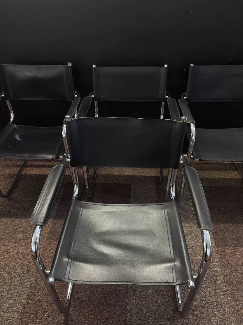 Set of 4 Armchairs in the style of Marcel Breuer – sled base