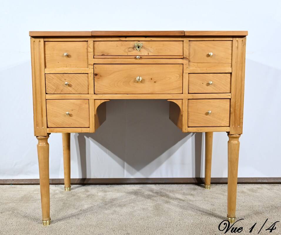 Small Dressing Table in Solid Cherry, Louis XVI Period – Late 18th Century