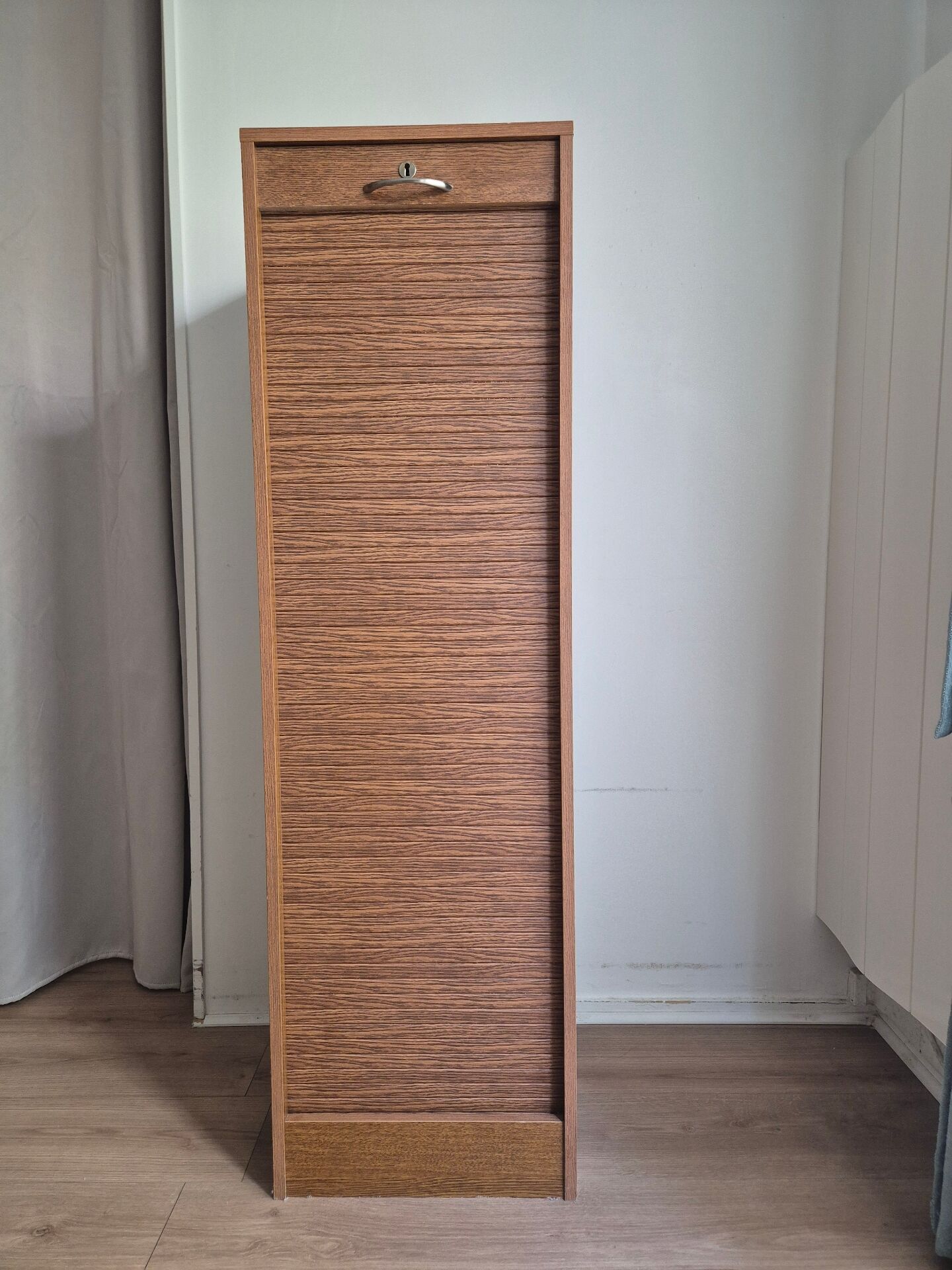 Curtain binder