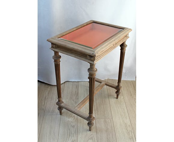 1900 natural wood window