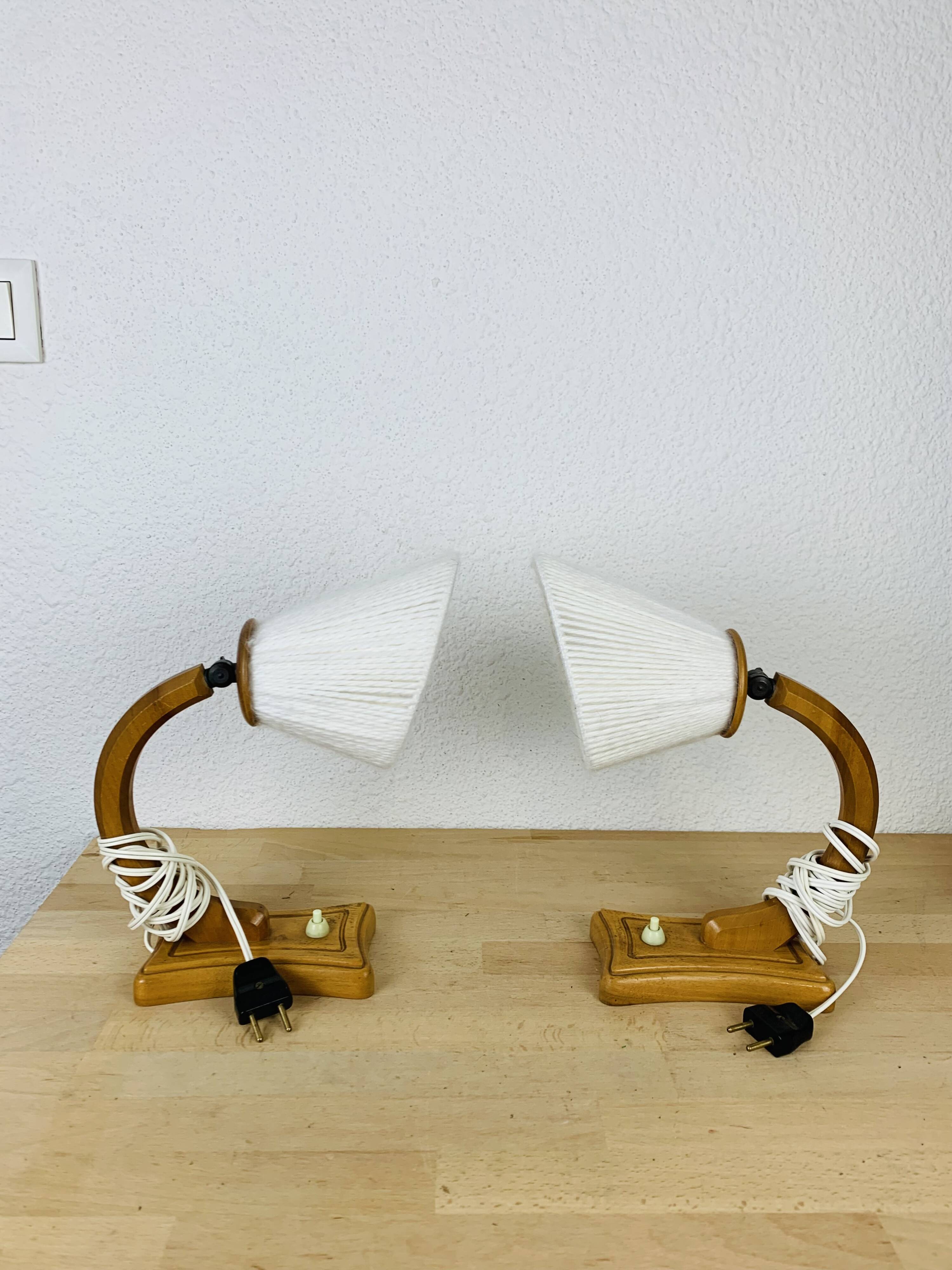 Pair of art deco lamps in curved wood and wool