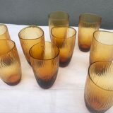 Suite de neuf verres à orangeade 1950/60