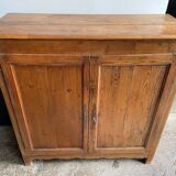 2-door buffet