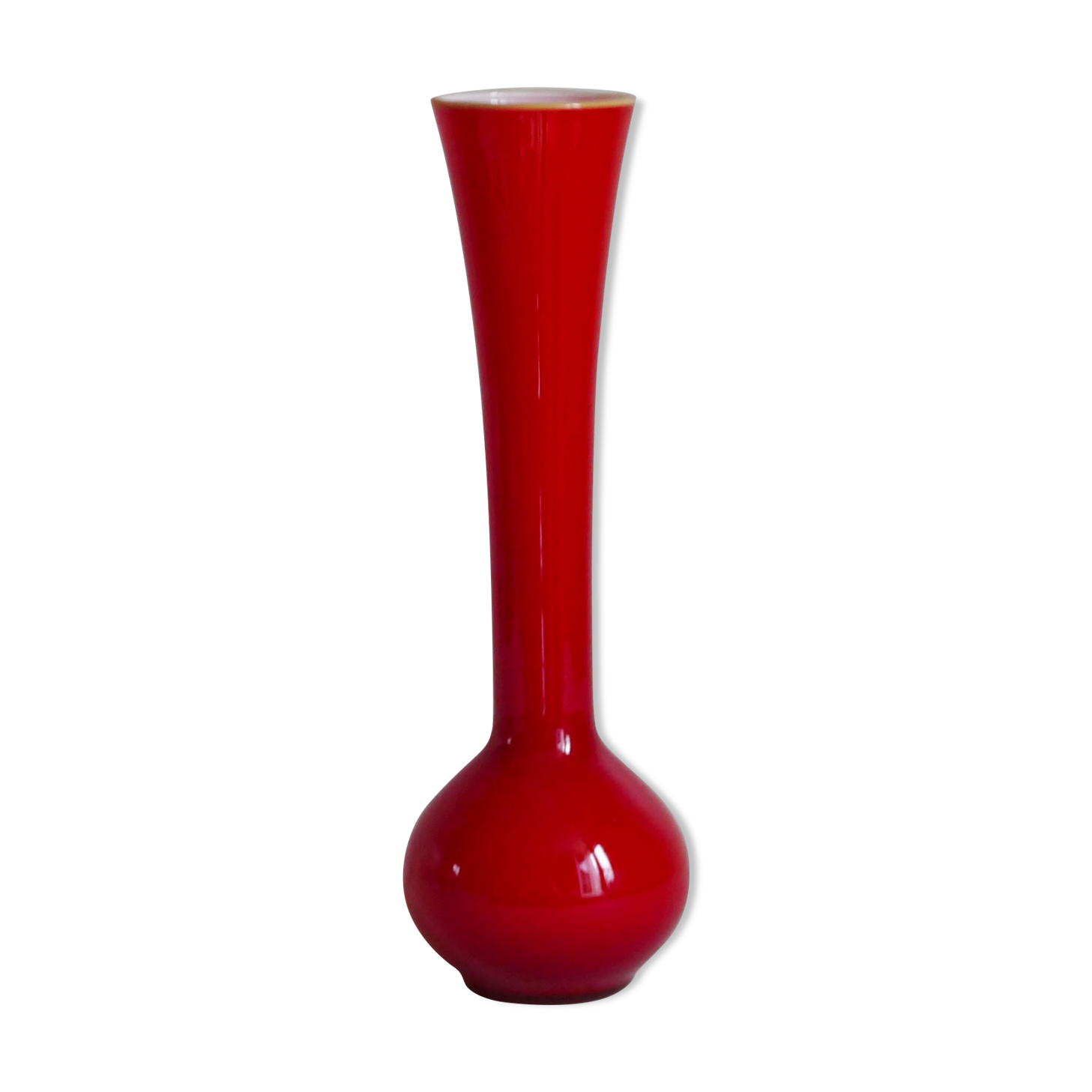 Vintage Soliflore vase in red opaline 70s