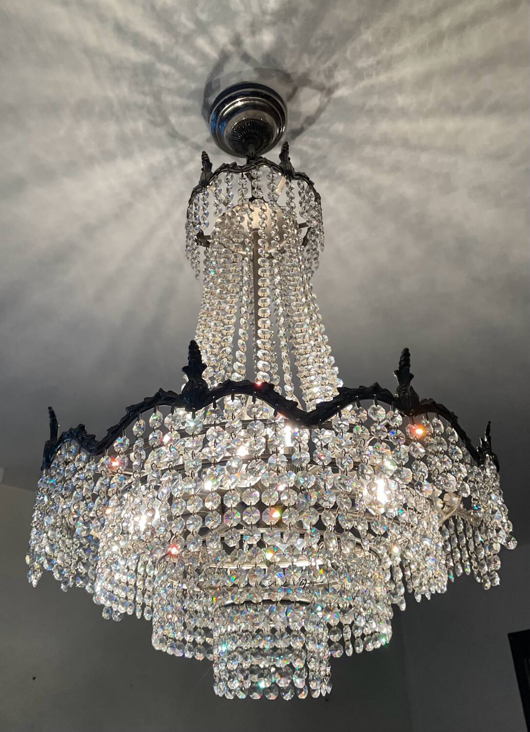 Lustre Montgolfière à pampilles en cristal
