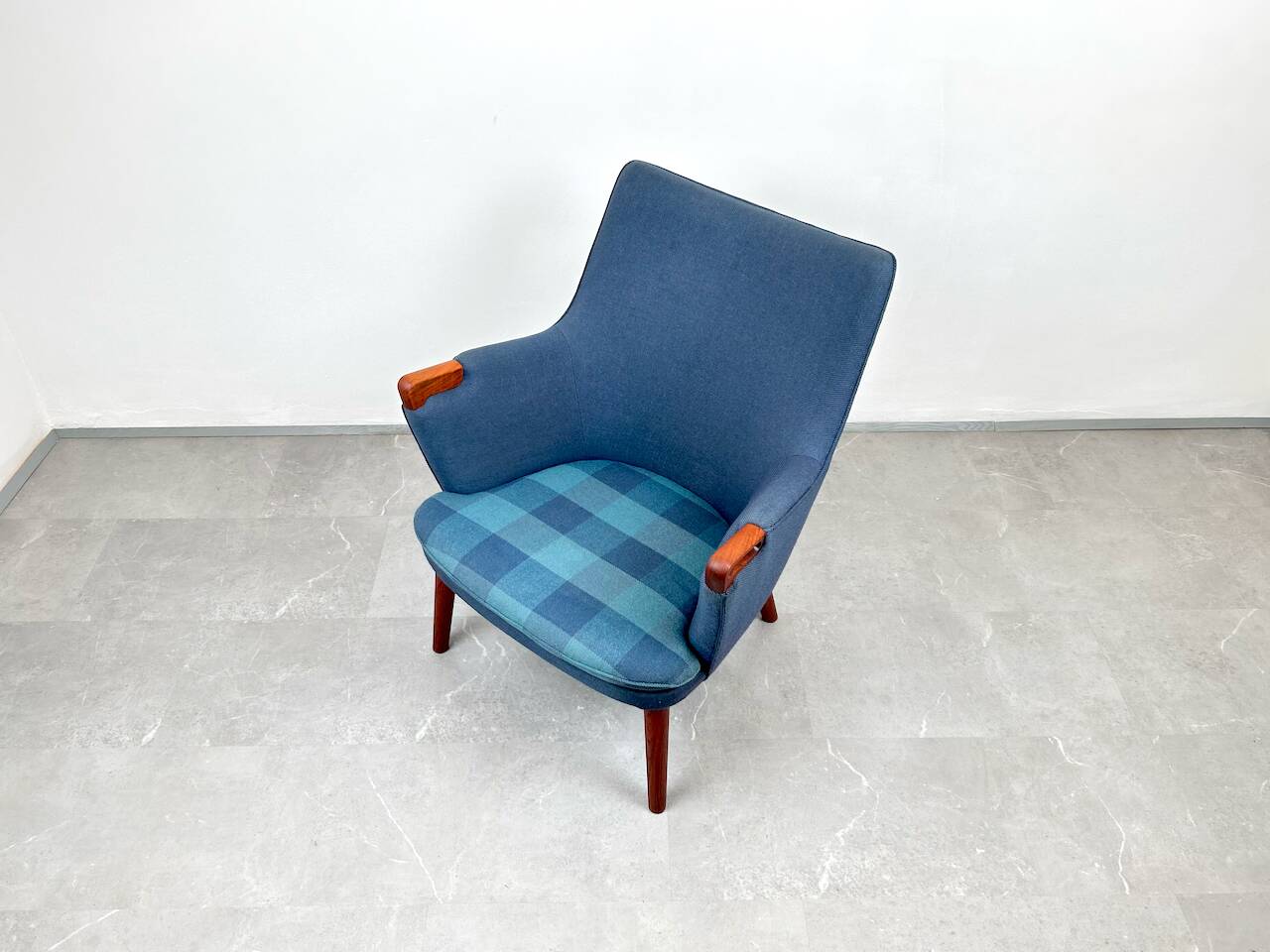 'Mini Bear' Easy Chair by Hans Wegner for A.P. Stolen