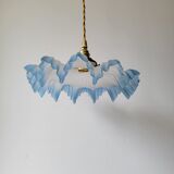 Suspension in opaline