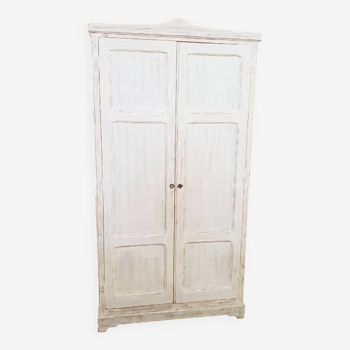 Armoire vintage