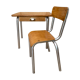 Table et chaise d'écolier