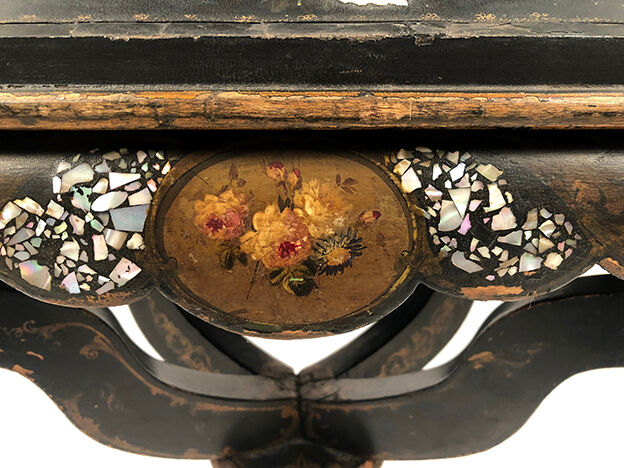 Blackened wooden planter decorated with flowers in medallions and mother-of-pearl burgauty, Napoleon III
