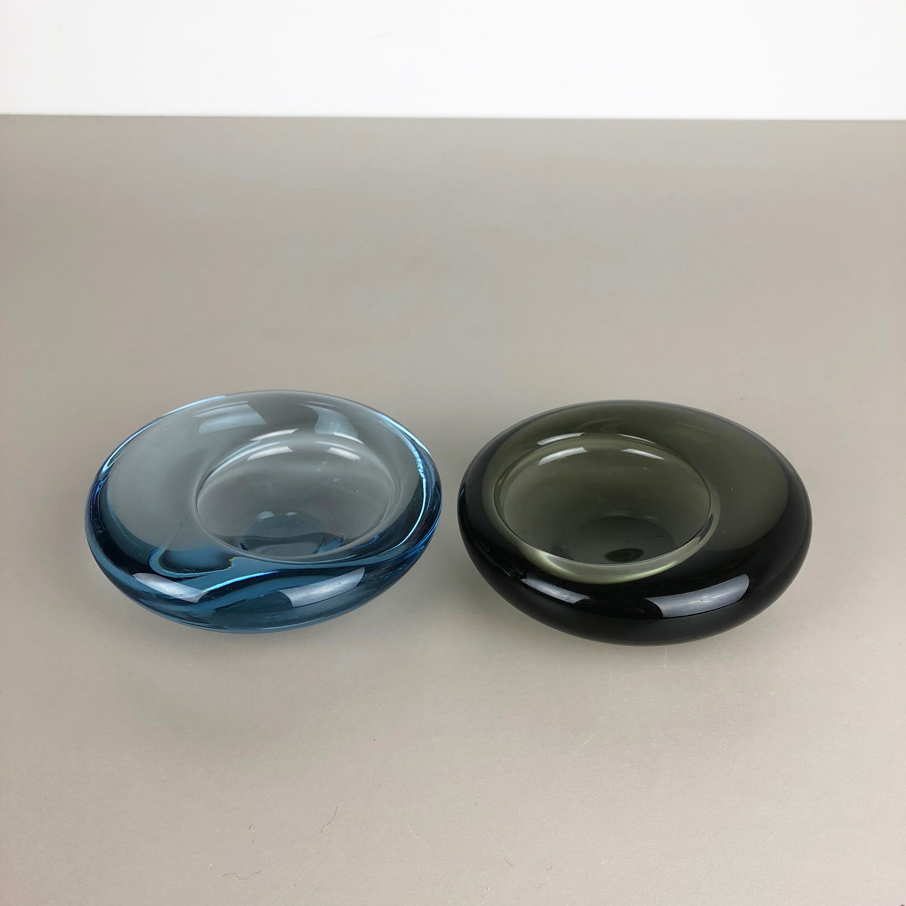 Set of 2 Glass Shell Bowl Elements by Per Lutken for Holmegaard, Denmark, 1960s