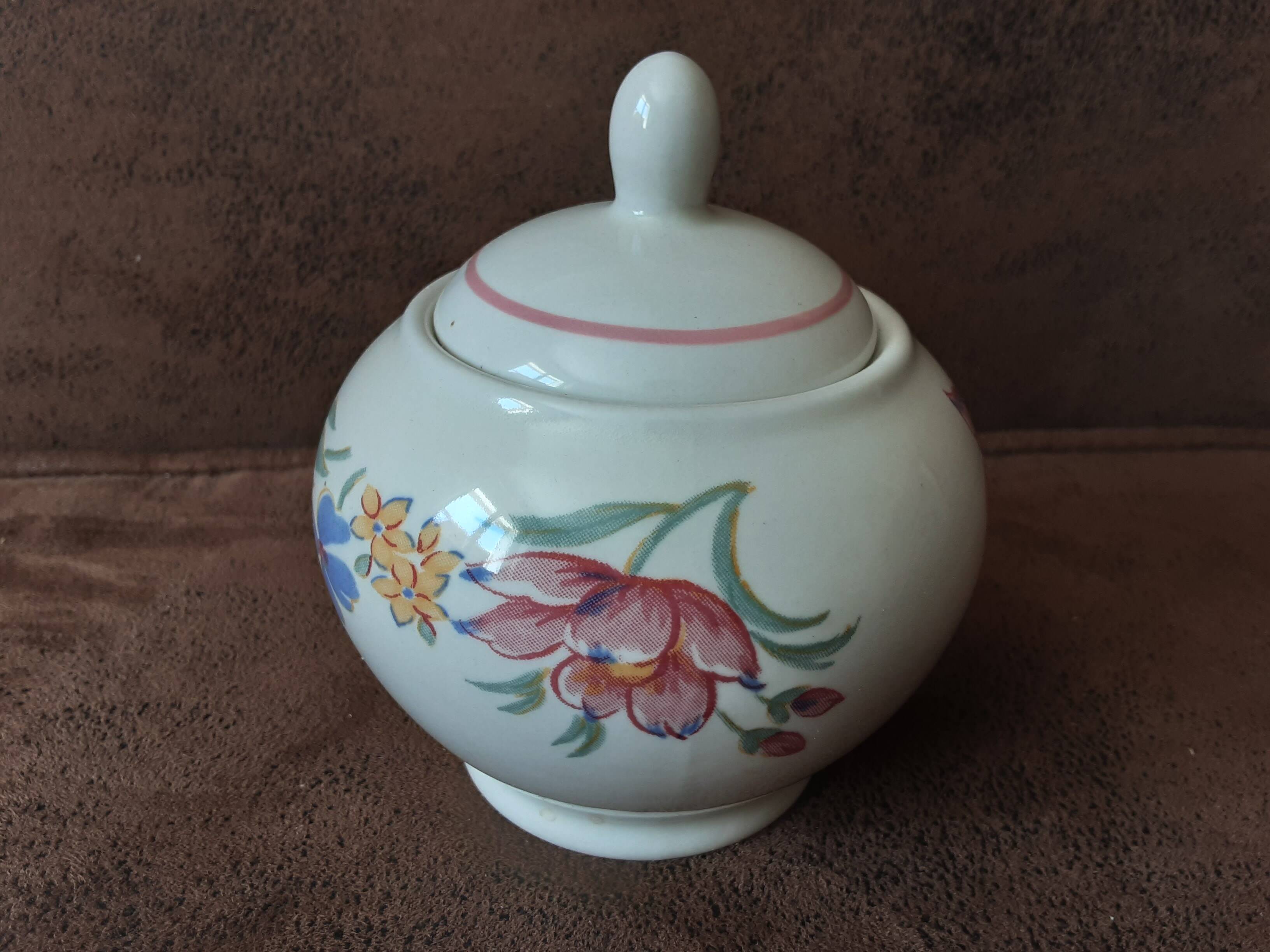 Sugar bowl Chelsea England