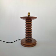 Pied de lampe en bois