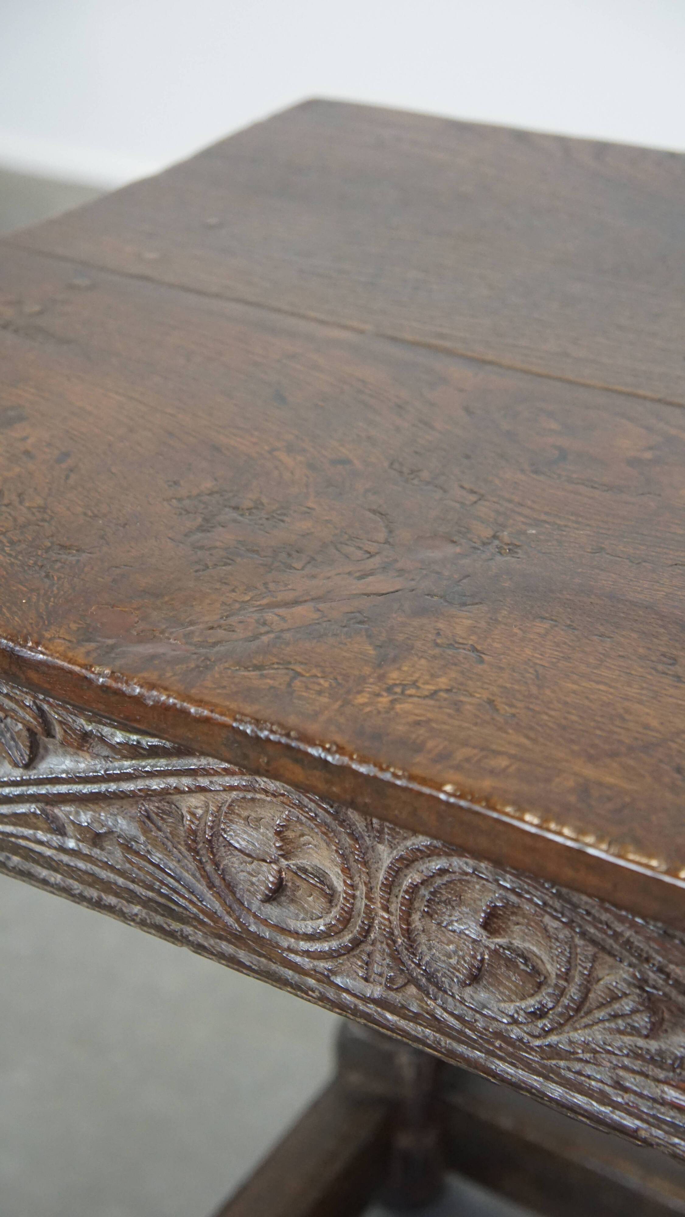 Antique English side table/hall table from the early 18th century