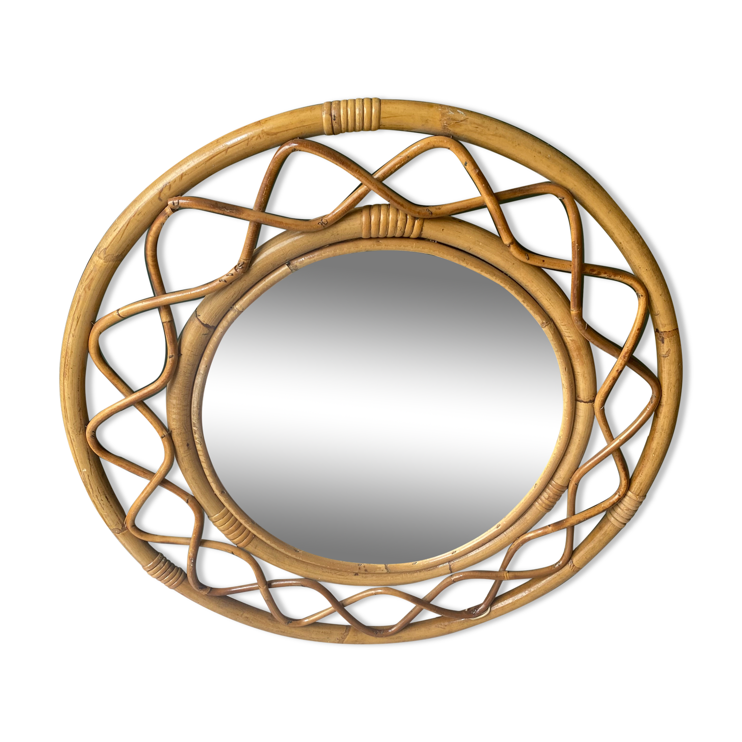 Round vintage rattan mirror