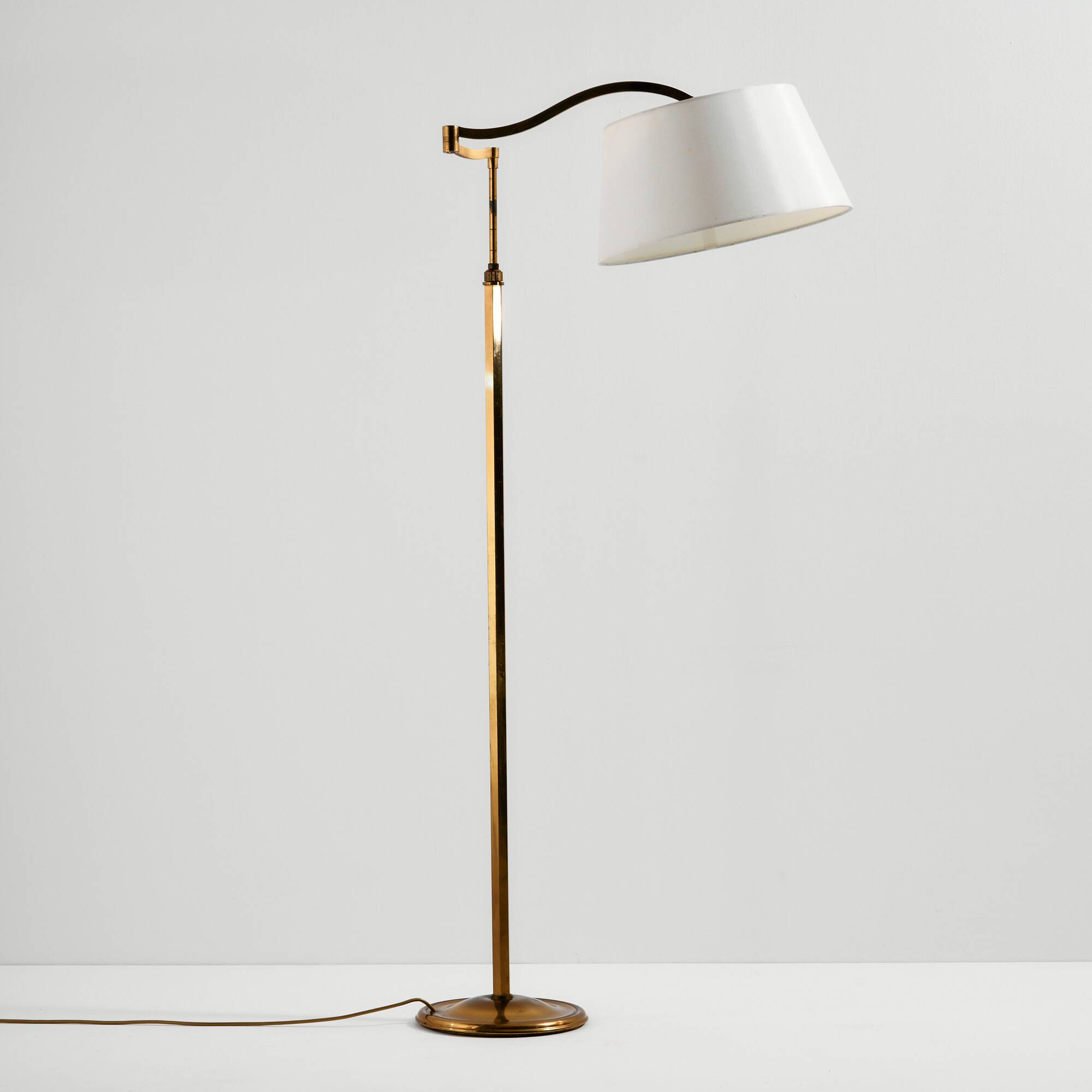 MK11341 Lampadaire en laiton