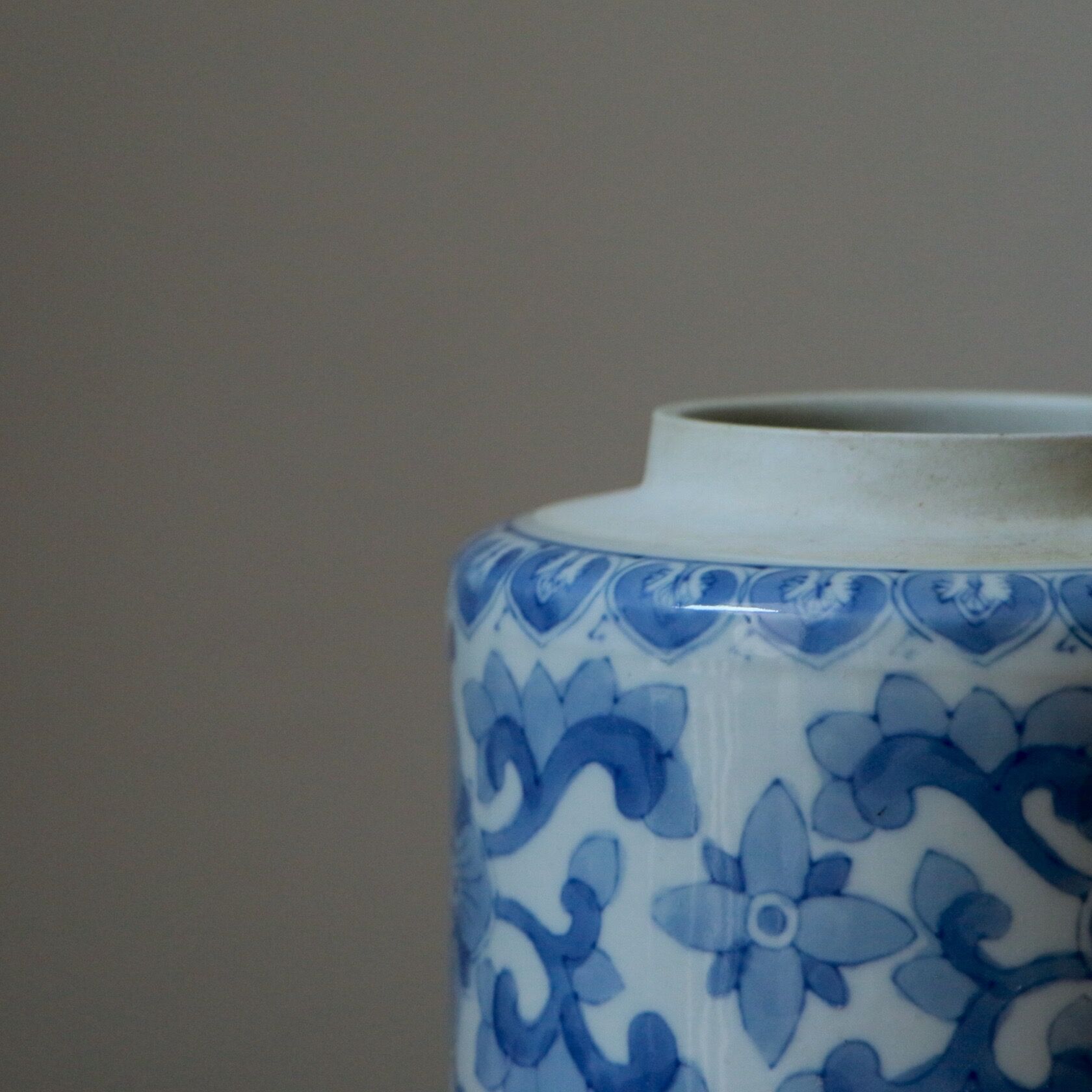 Chinese porcelain vase