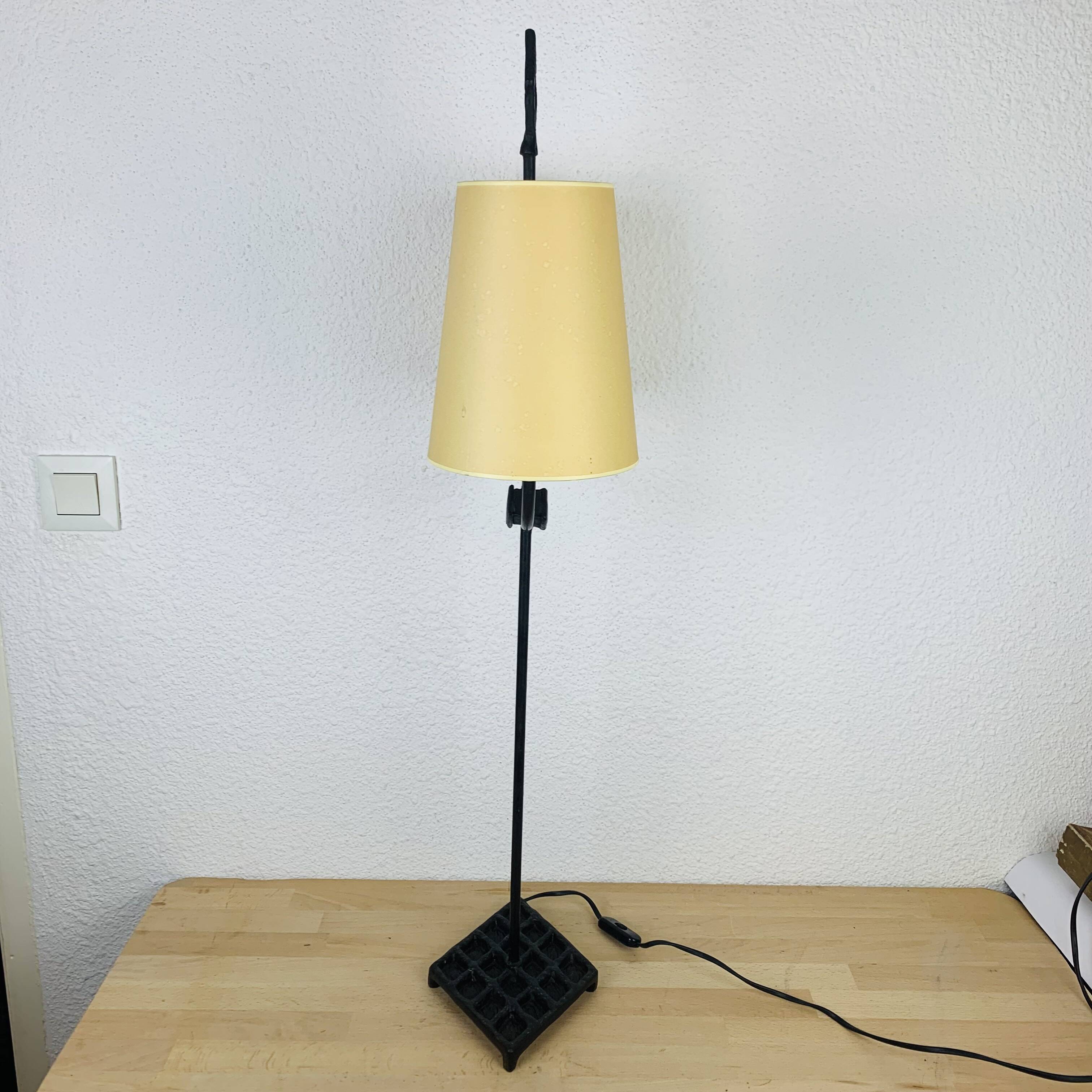 Brutalist lamp from Objet Insolite in metal, vintage