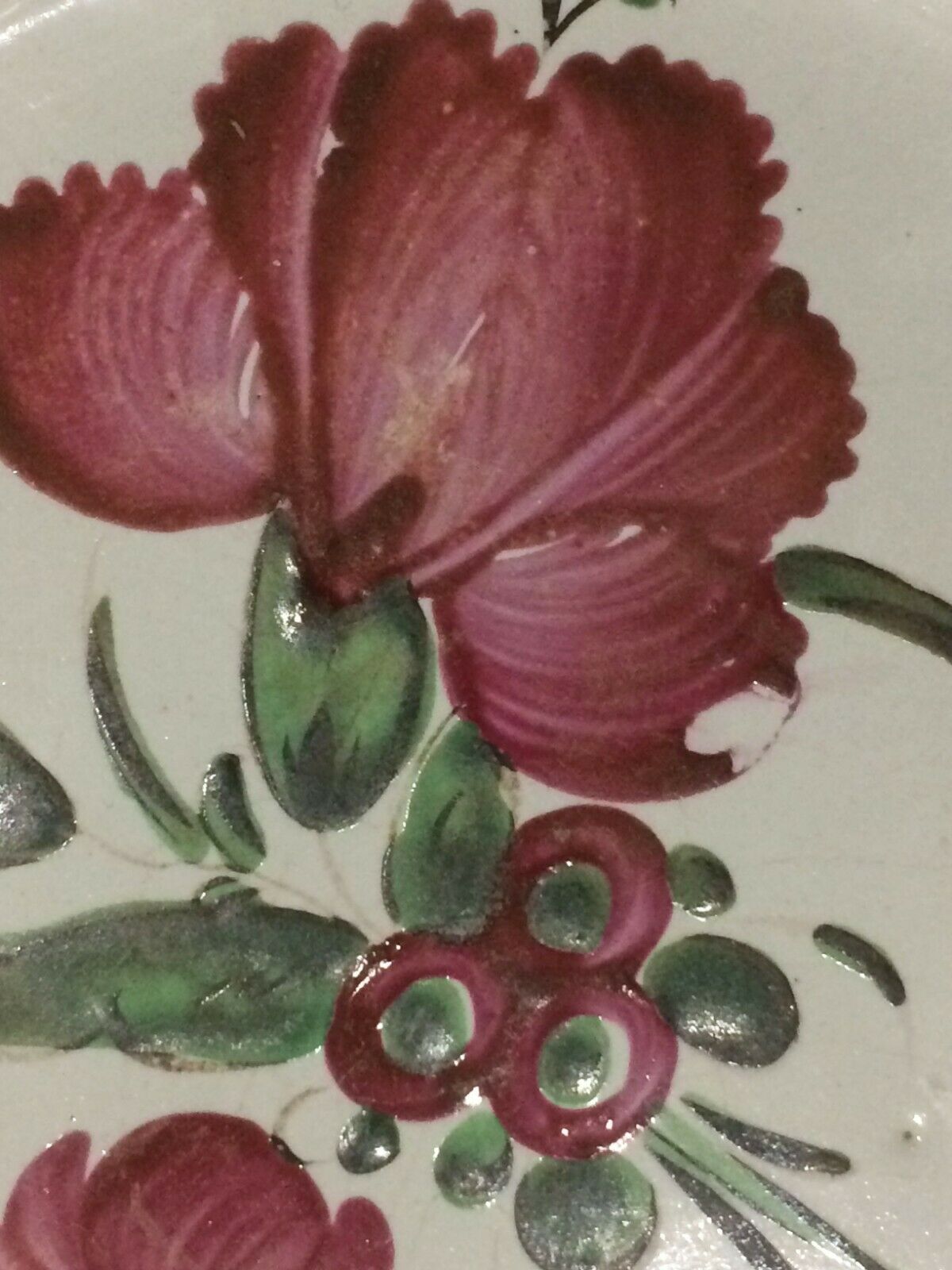 Eastern earthenware plate the Islettes flower bouquet decoration