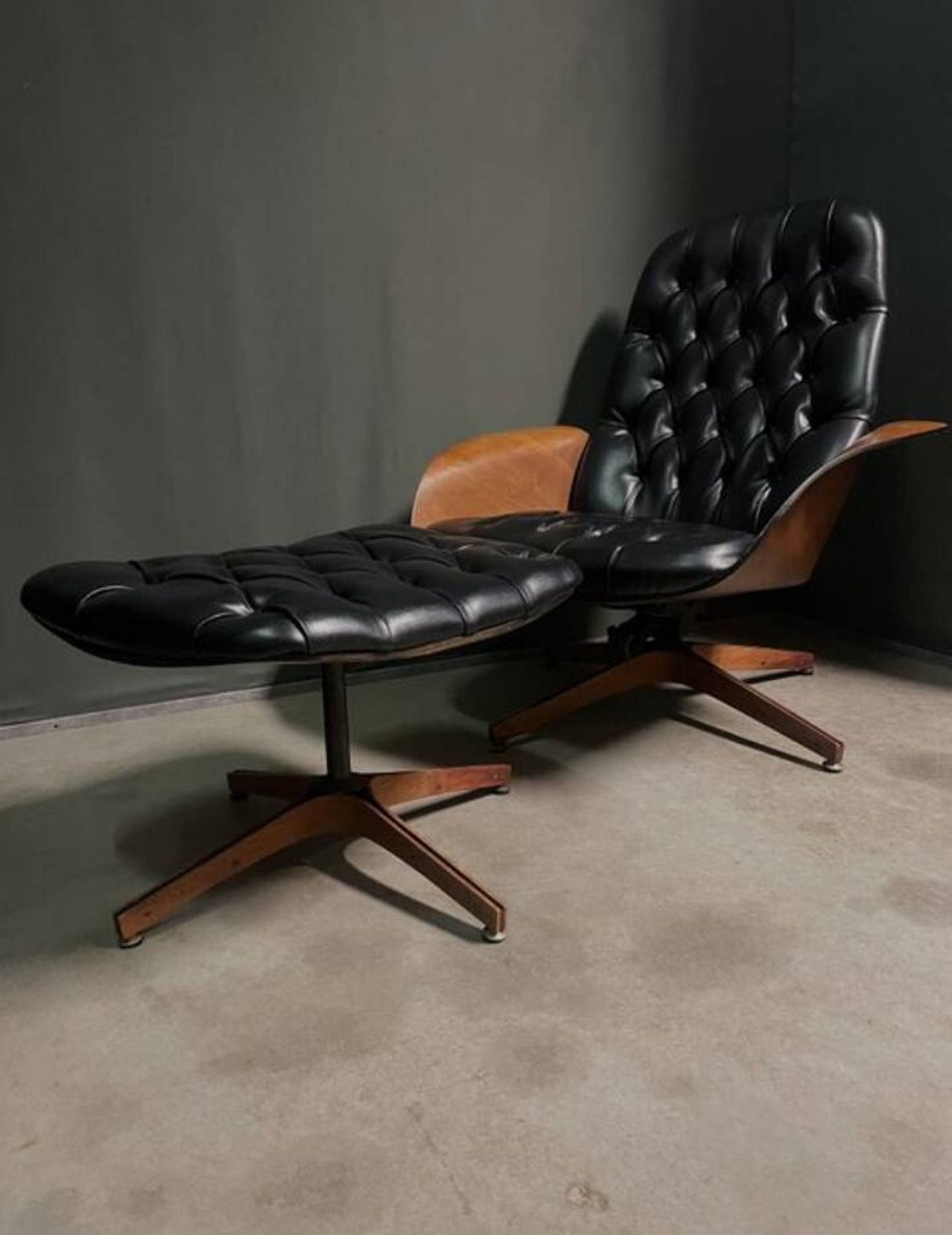 Iconic "Mr. Chair" Armchair & Ottoman – George Mulhauser for Plycra