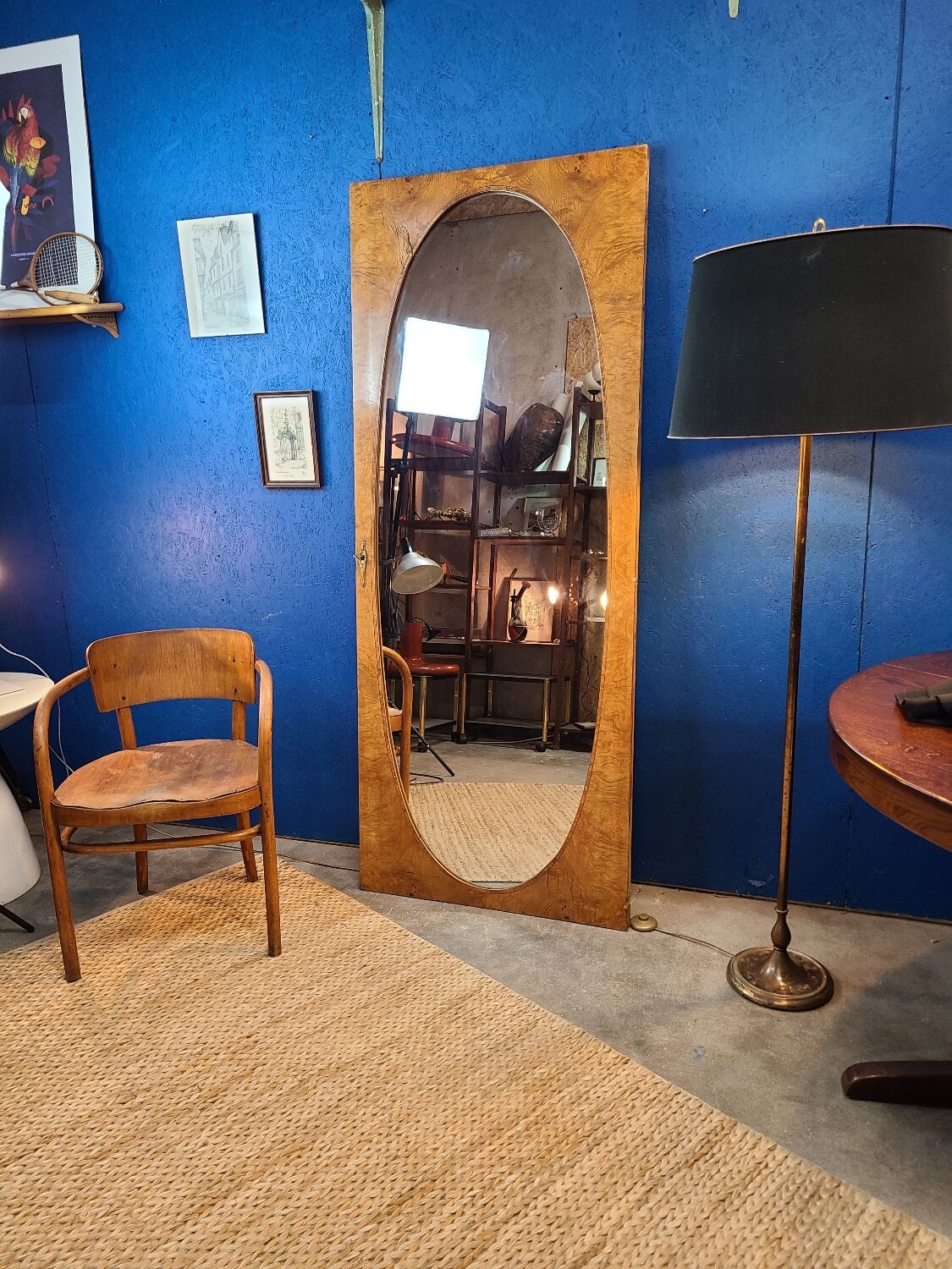 Miroir vintage géant bois clair miroir ovale 1920