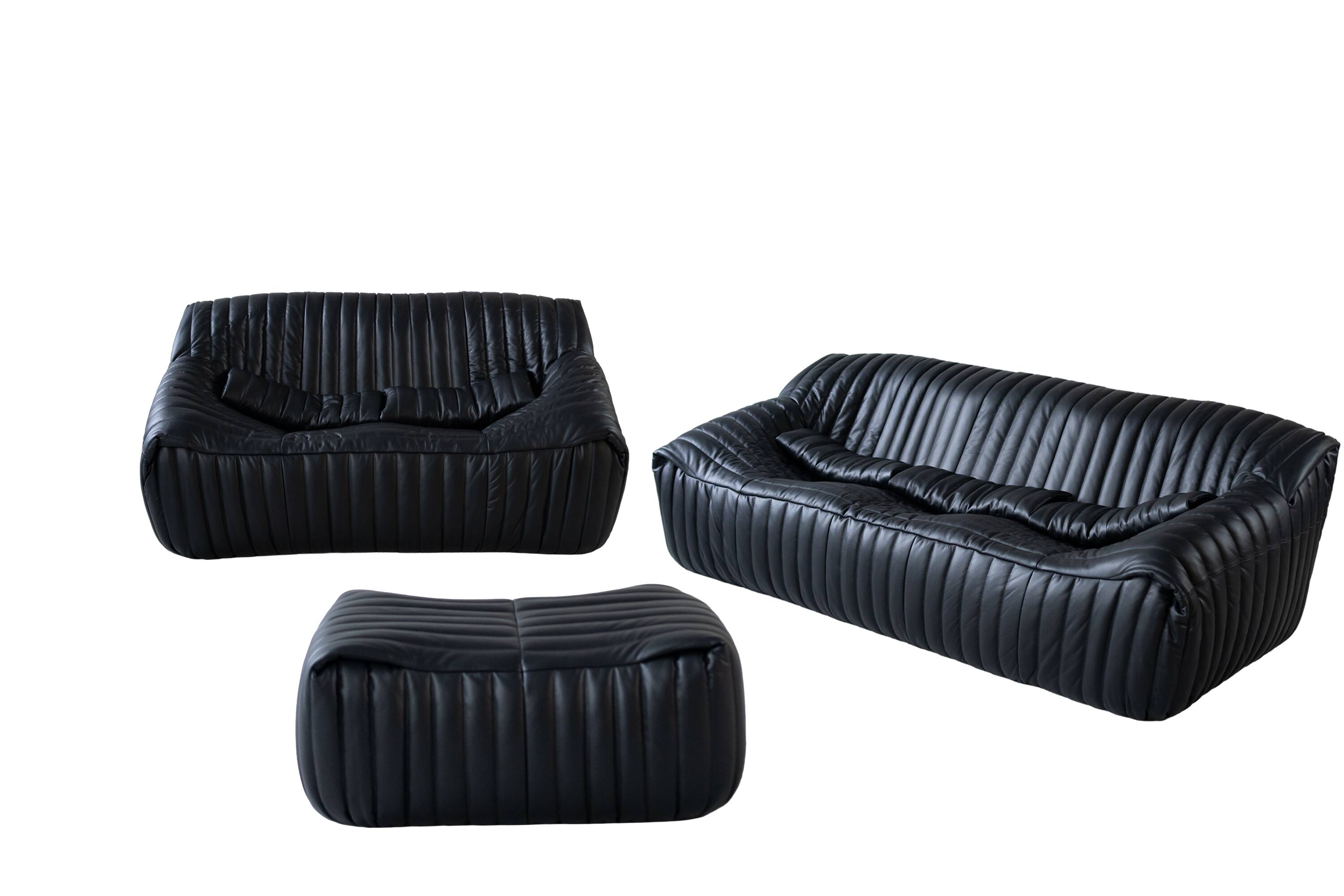 Sandra Set by Annie Hieronimus for Cinna – Black Leather Sofa Collection