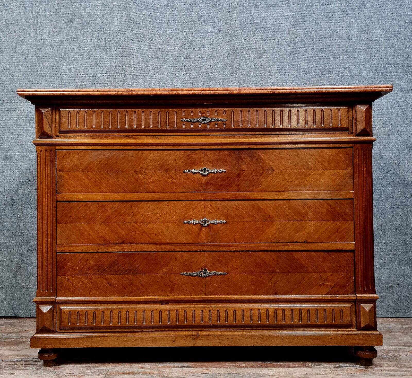 Louis XVI Style chest of drawers in walnut circa 1850-1880