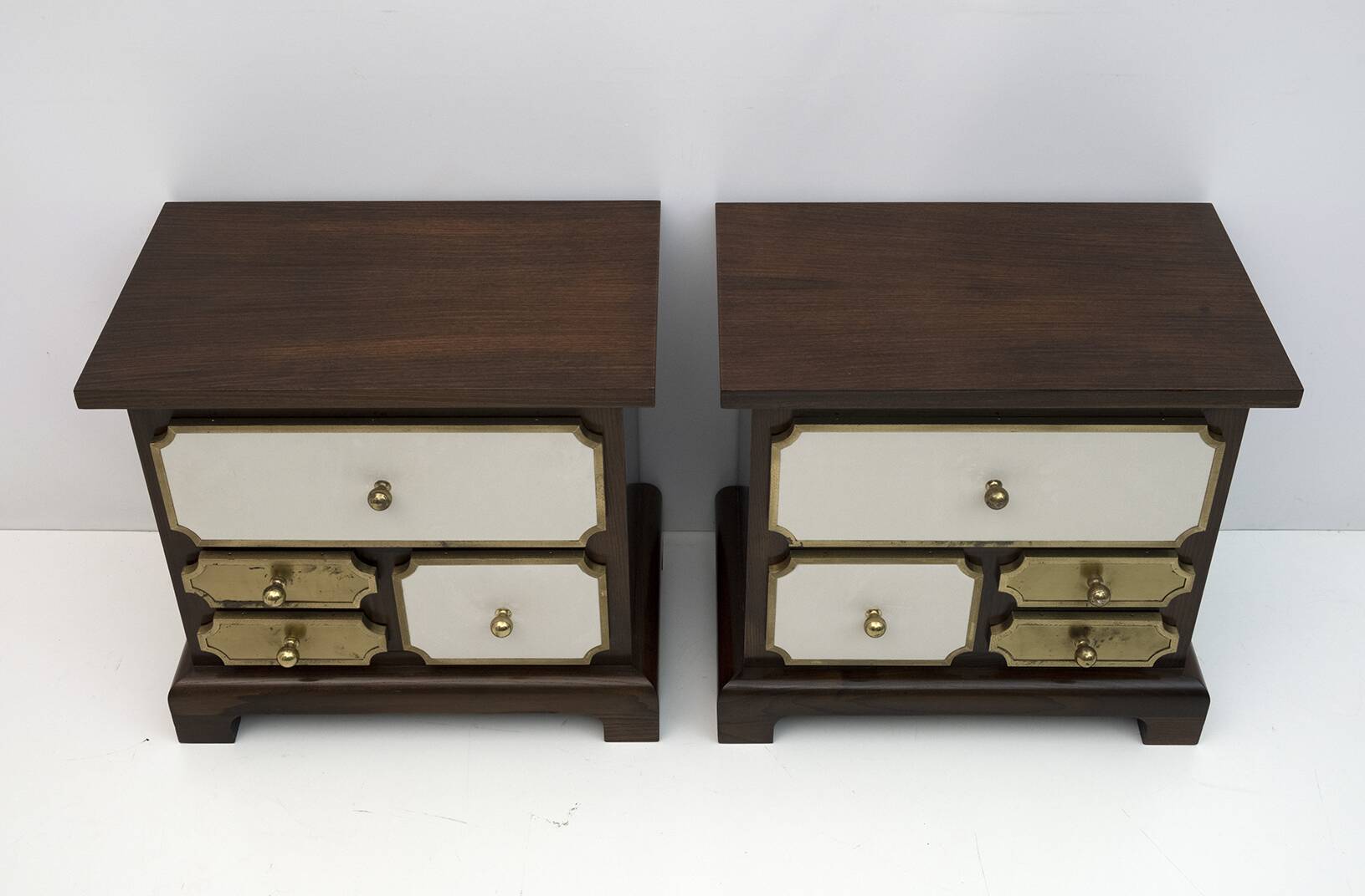 Pair of Luciano Frigerio Mid-Century Modern Italian Bedside Tables, 1960s