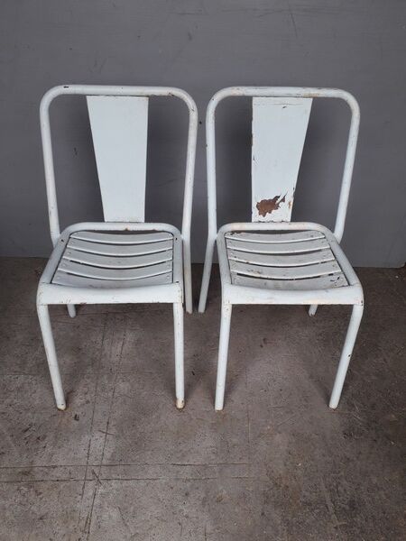 Pair of metal chairs 1960 vintage