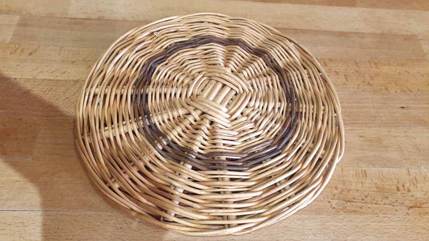 Wicker trifle