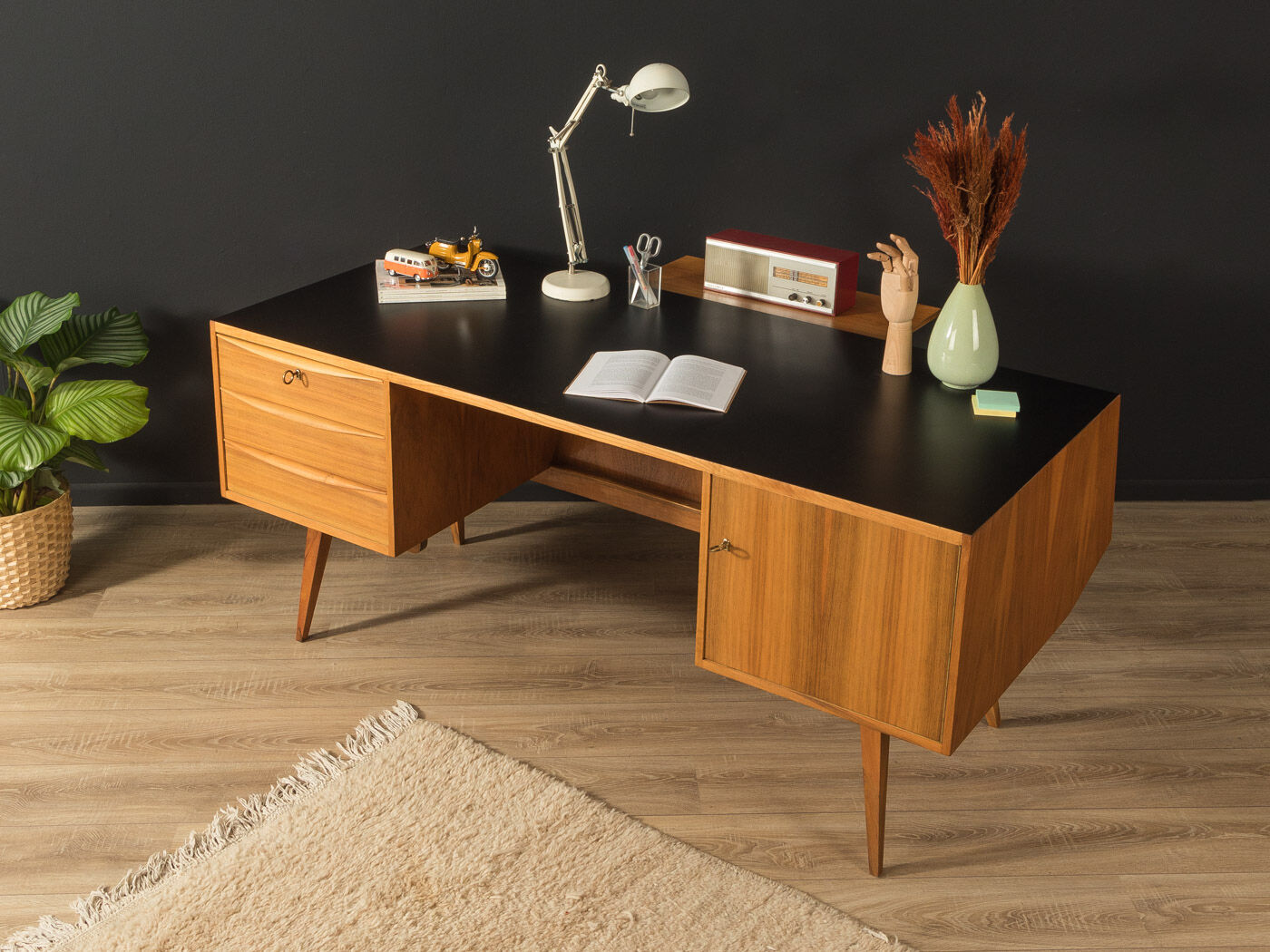 Bureau des années 1950