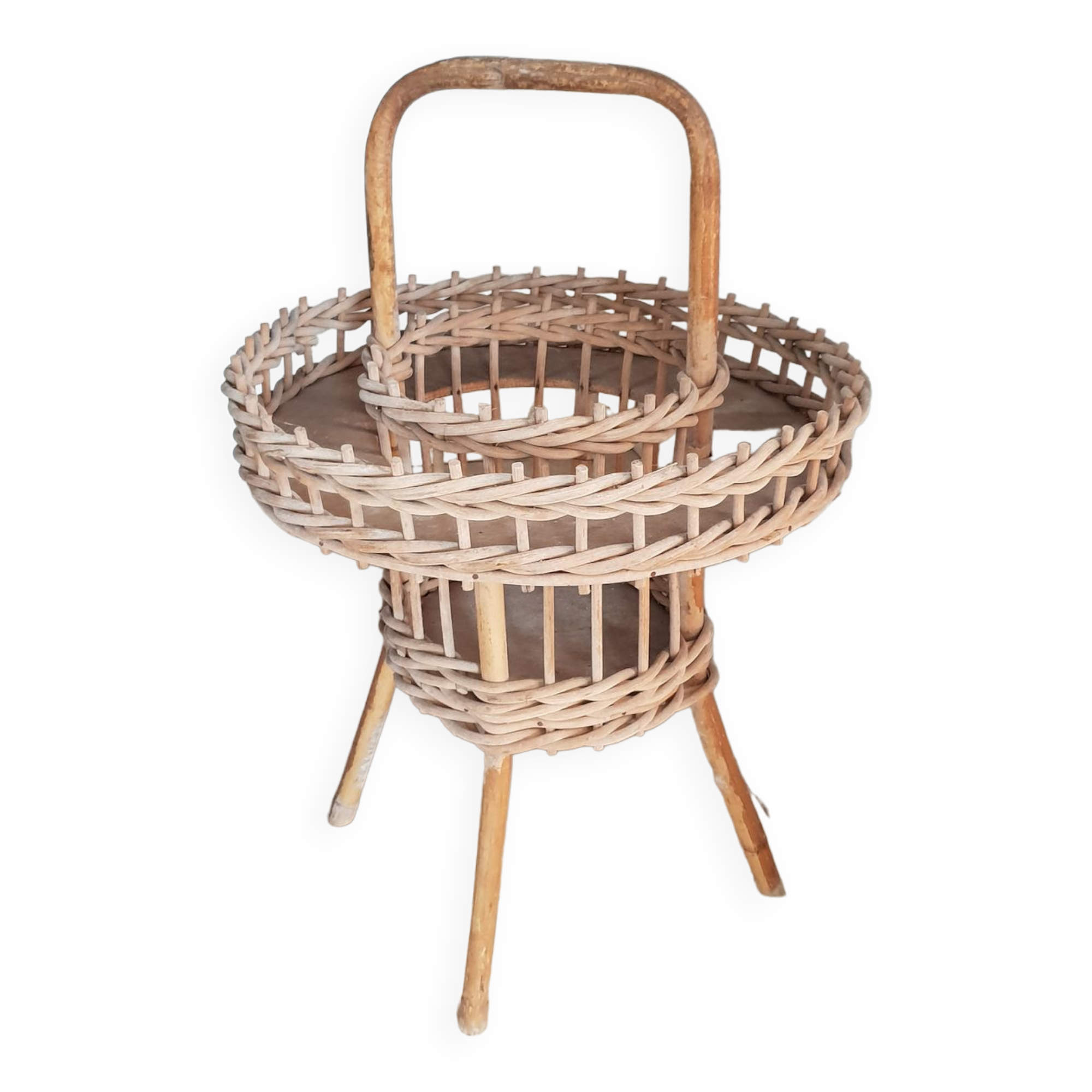 Portable rattan wicker bar from the 60's