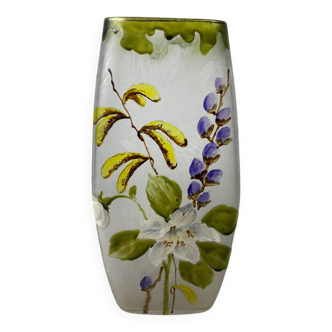 Vase émaillé dégagé à l'acide décor floral