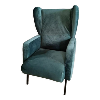 Vintage velvet green armchair with ears