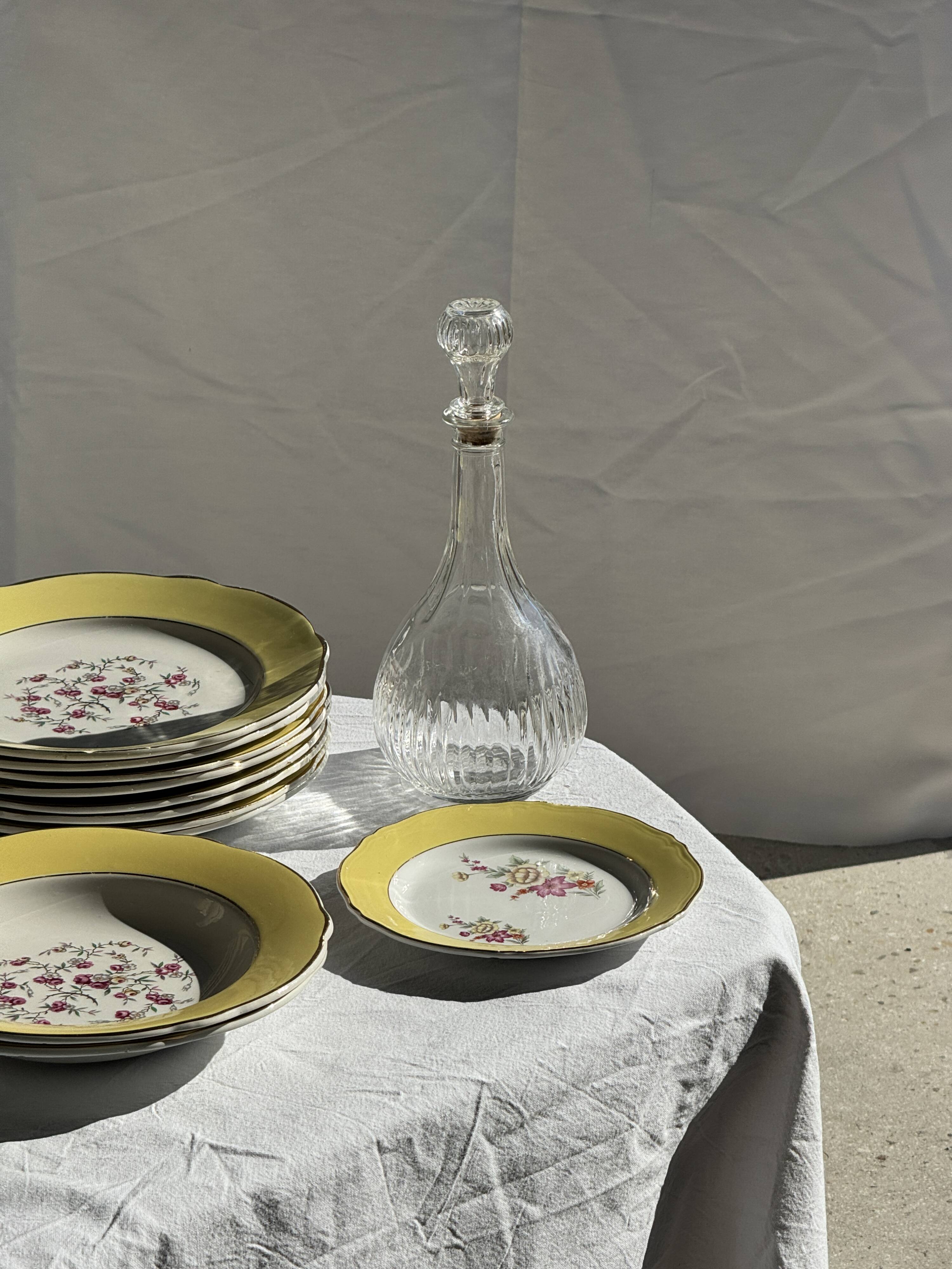 Vintage round-shaped glass carafe with cork stopper H27
