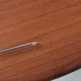 Scandinavian extendable teak dining table for 4/8 people.
