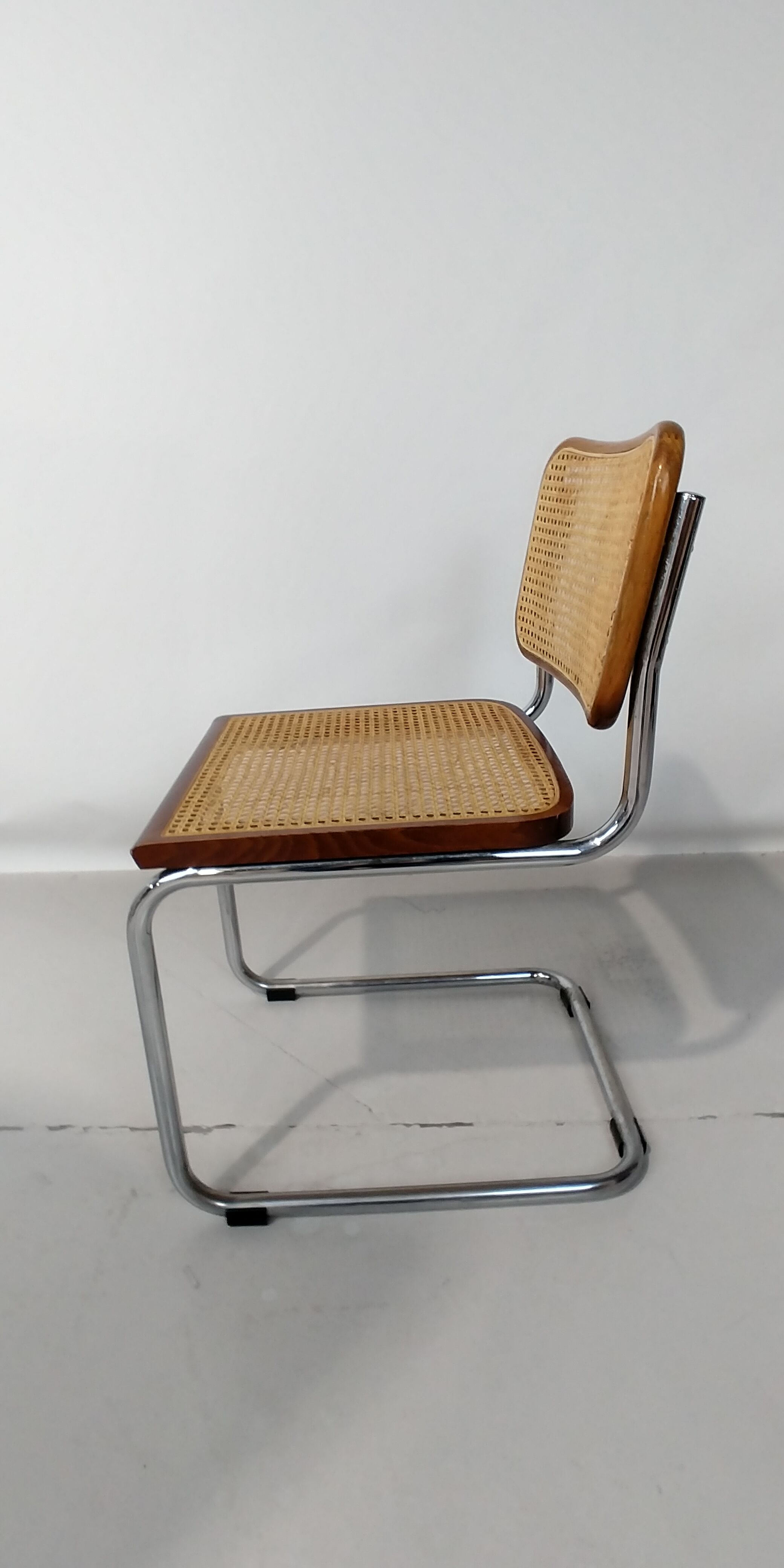 Marcel Breuer B32 chair