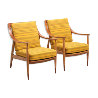 Pair of Armchairs Model FD 144 by Peter Hvidt and Orla Mølgaard-Nielsen, Denmark - 1950's