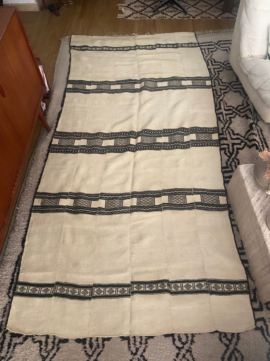 Berber rug / blanket in vintage wool