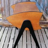 Console table on roulette