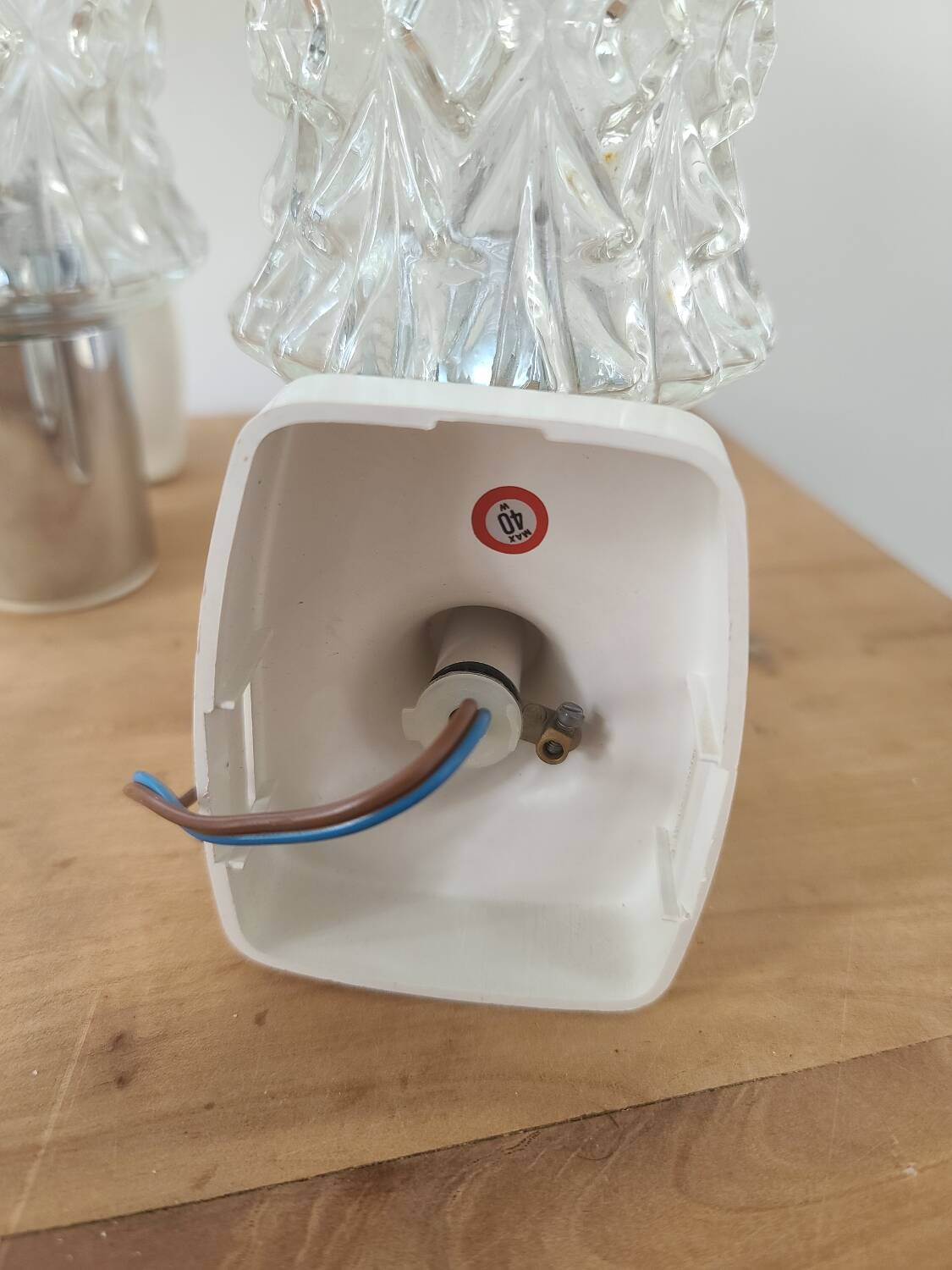 Pair of 1970s crystal wall lights