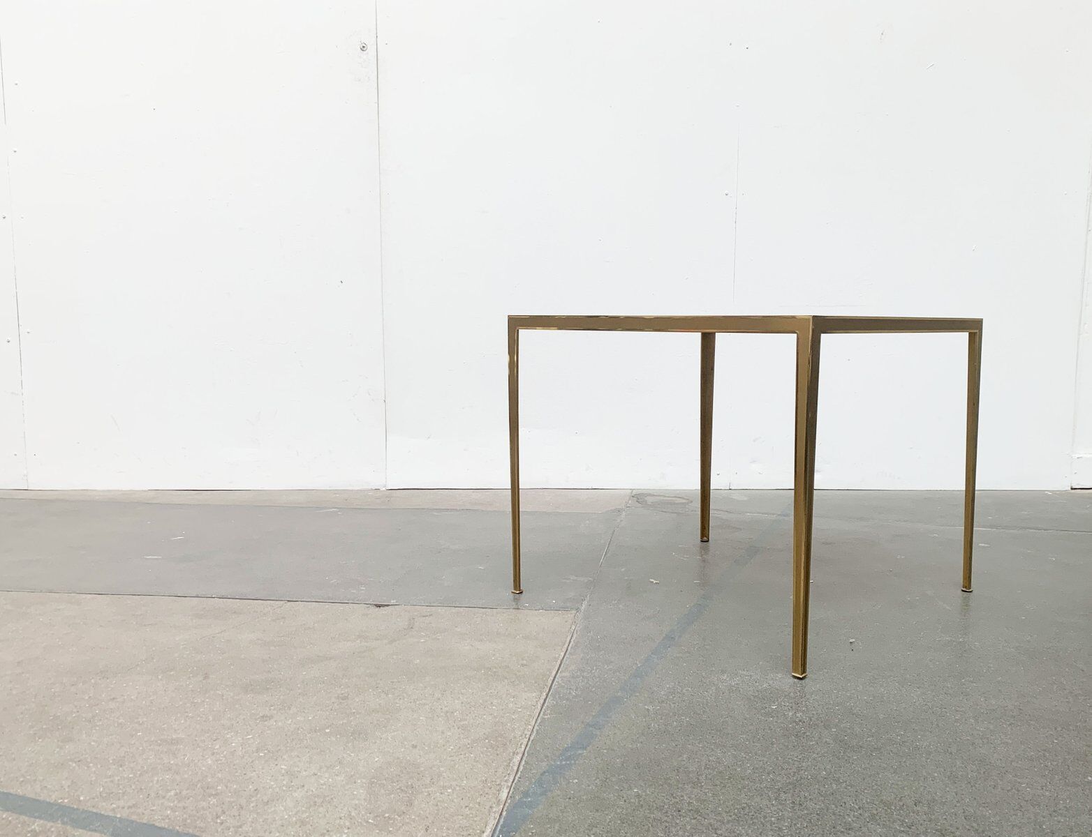 Brass and Glass Side Table in Hollywood Regency German Mid-Century Style by Vereinigte Werkstätten, 1960s