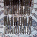 24 Dixi silver metal knives