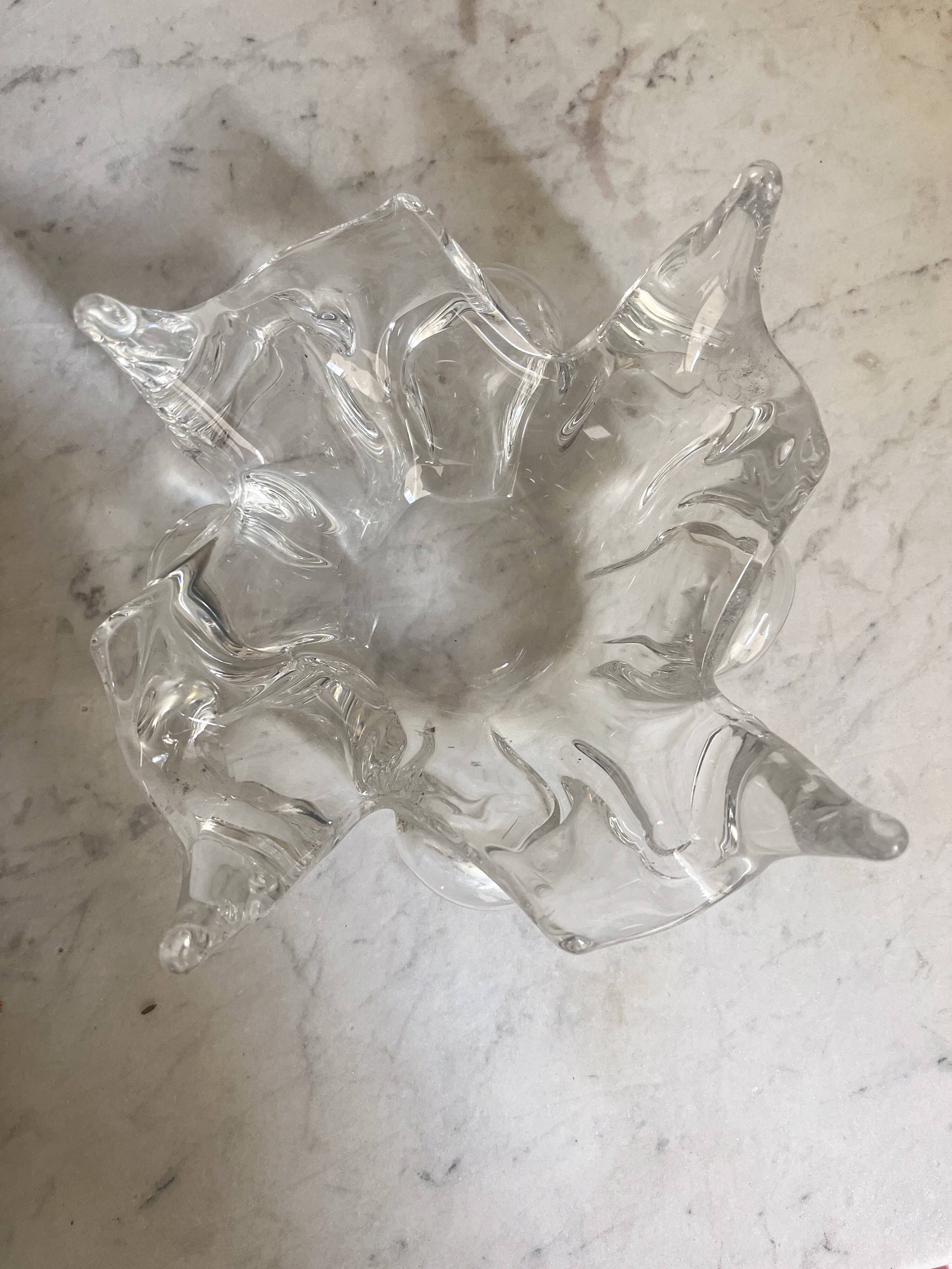 Cendrier en verre en forme de soleil