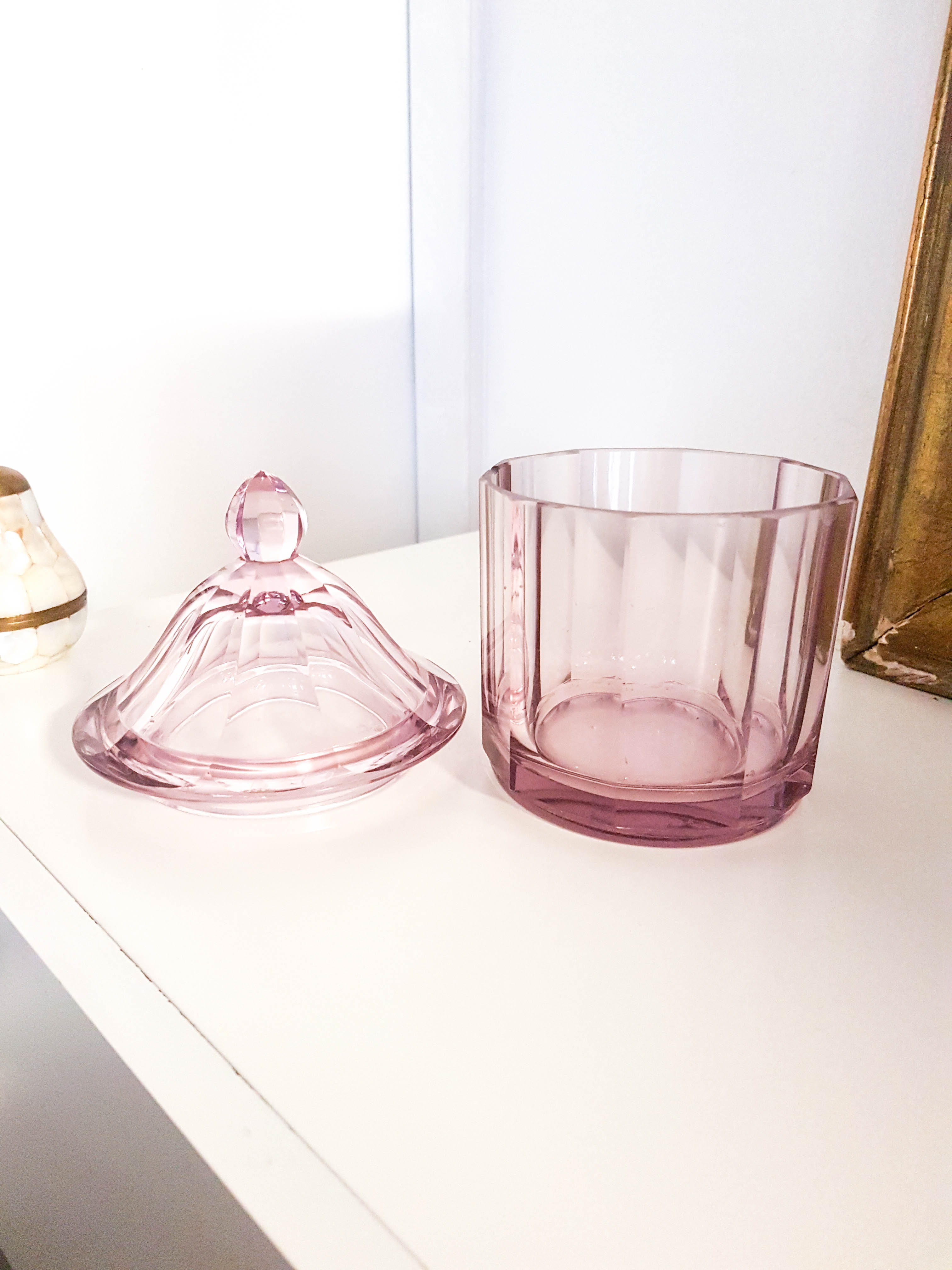 Candy pot in vintage purple glass